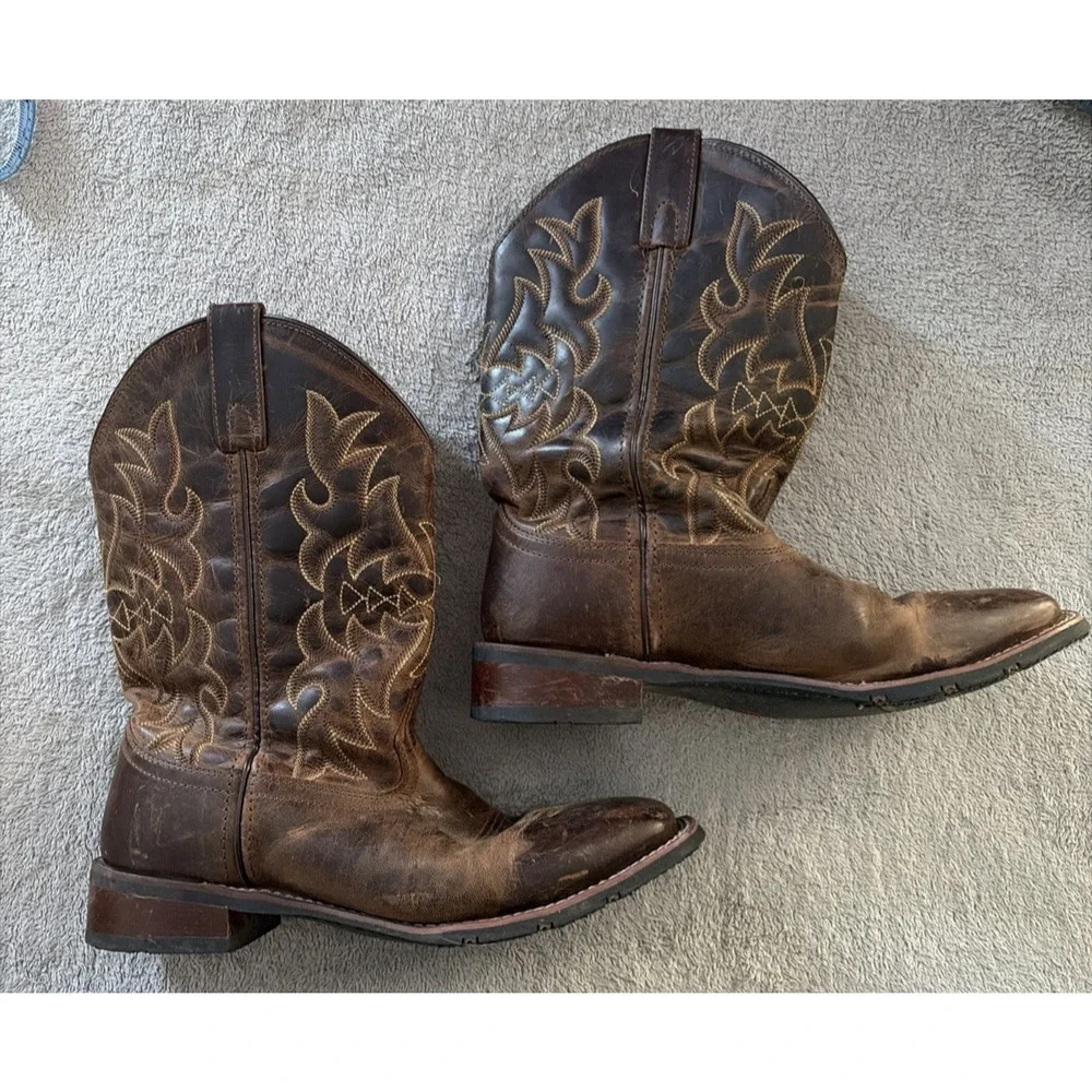 Laredo Women's Brown Leather Square Toe Cowboy Boots 10 Western Cowgirl Country - Picture 1 of 10